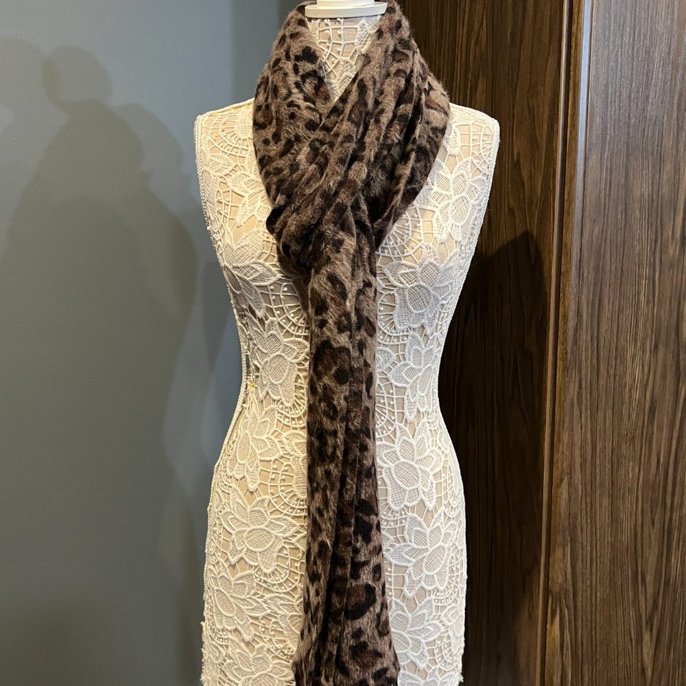 Suzanne Bettley animal print angora scarf - OS